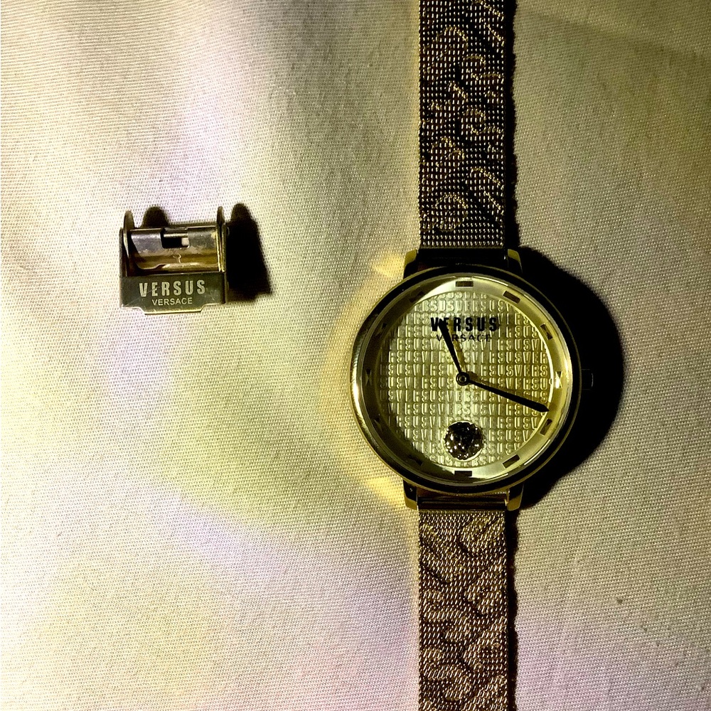 Versus Versace Watch - Picture 2 of 2